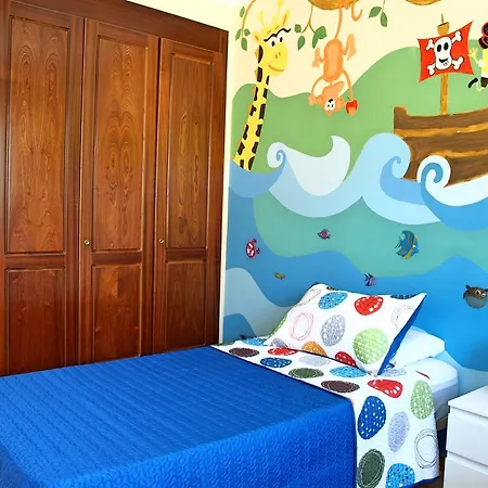 Flatguest Awesome Duplex Holiday home *