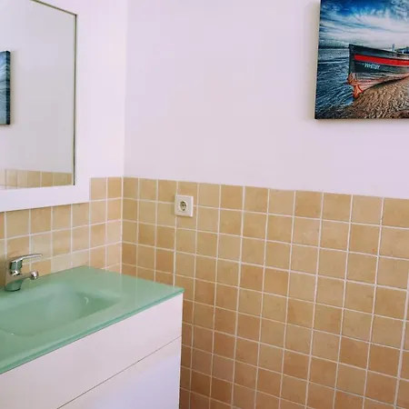 Flatguest Awesome Duplex Holiday home